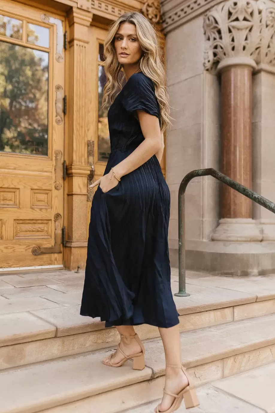 Hot Annaleigh Midi Dress in MIDI DRESSES | DRESSES