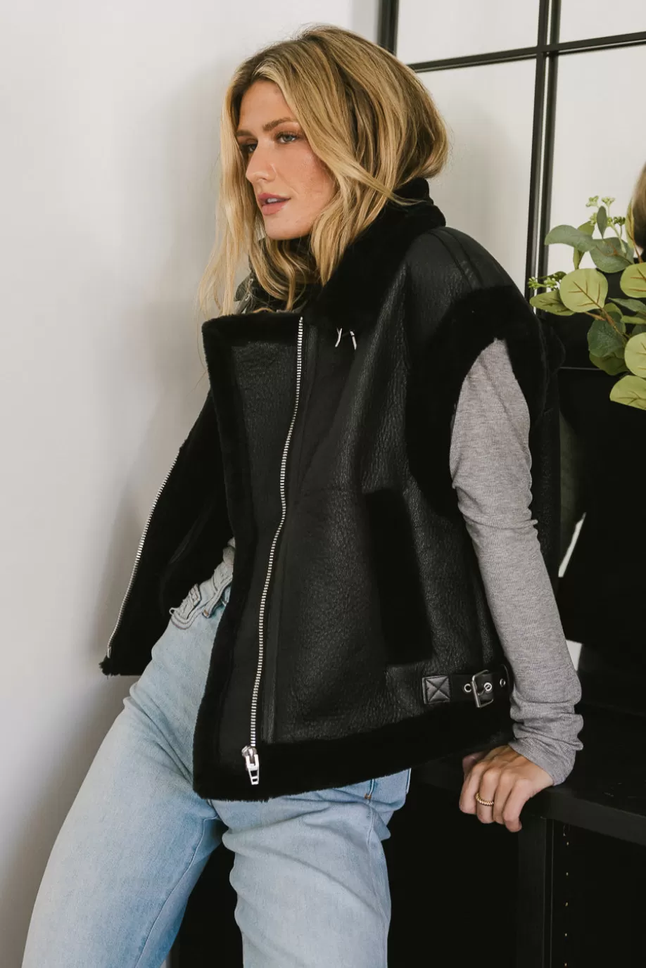 Flash Sale BlankNYC Off to The Races Vest in Pitch Black - FINAL SALE OUTERWEAR