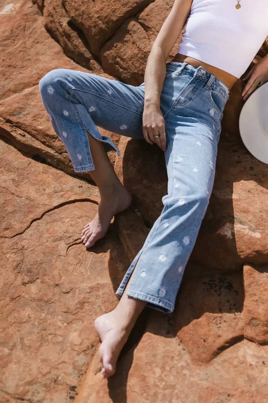 New Daisy Embroidered Straight Leg Jeans DENIM