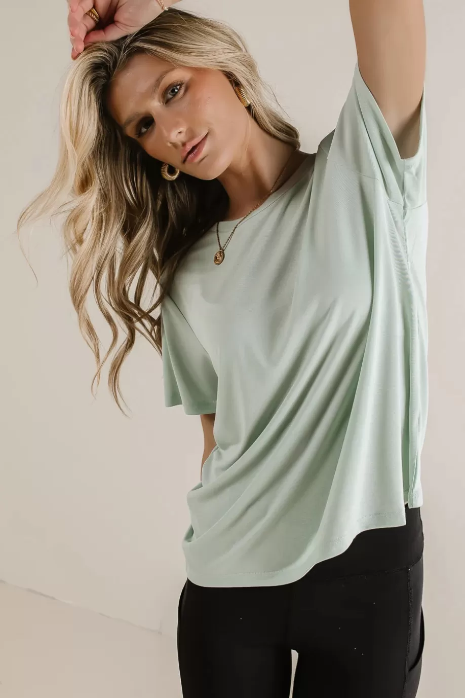 Outlet Jalissa T-Shirt in TEES & TANKS | TEES & TANKS