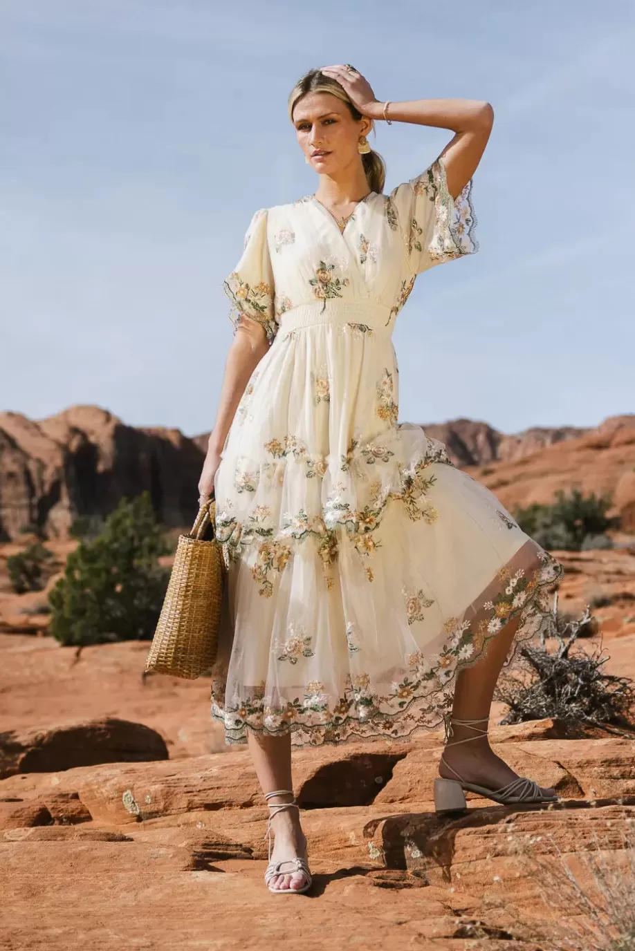 Outlet Kelsey Embroidered Mesh Dress MIDI DRESSES | DRESSES