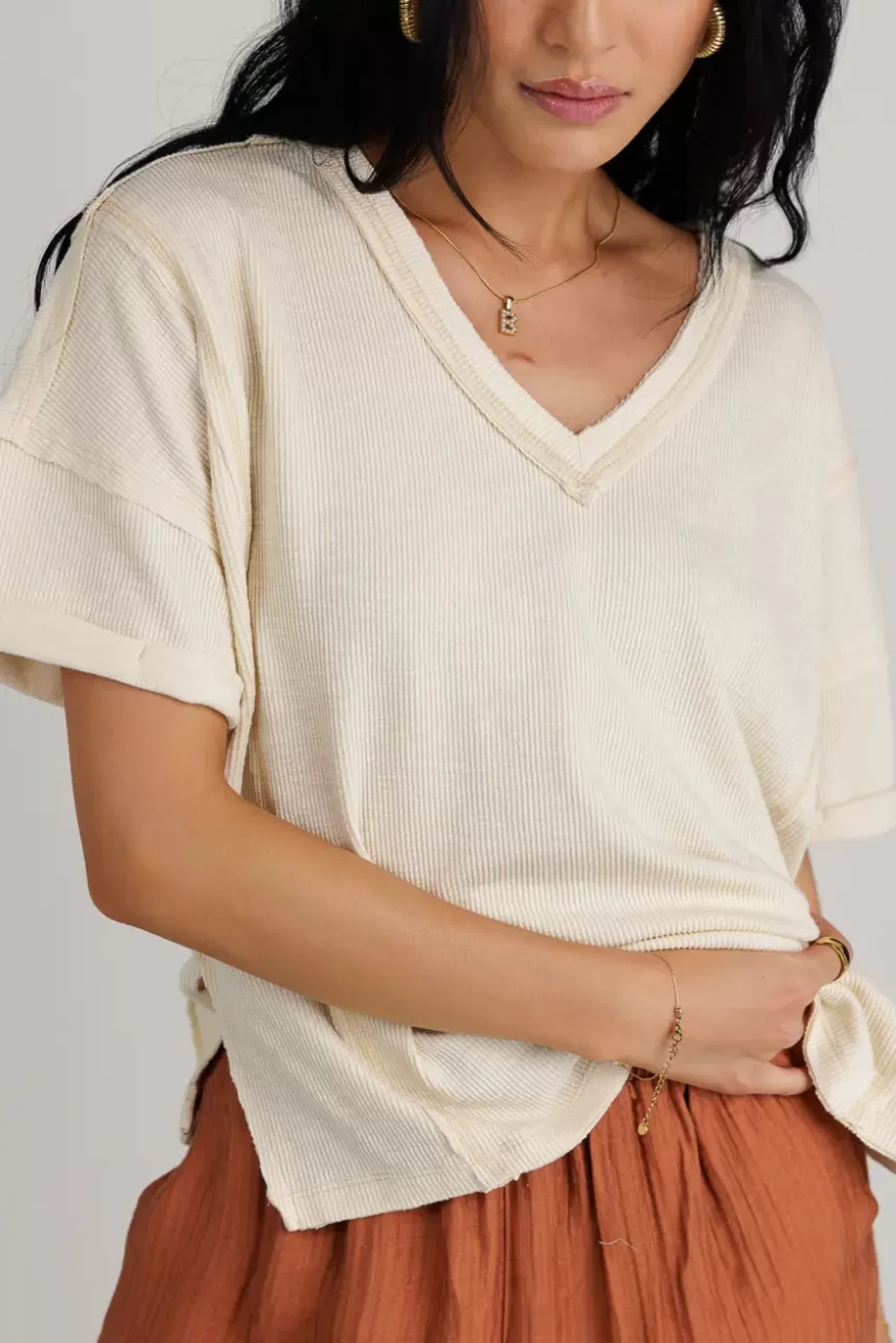Cheap Leah V-Neck Knit Top TEES & TANKS | TEES & TANKS