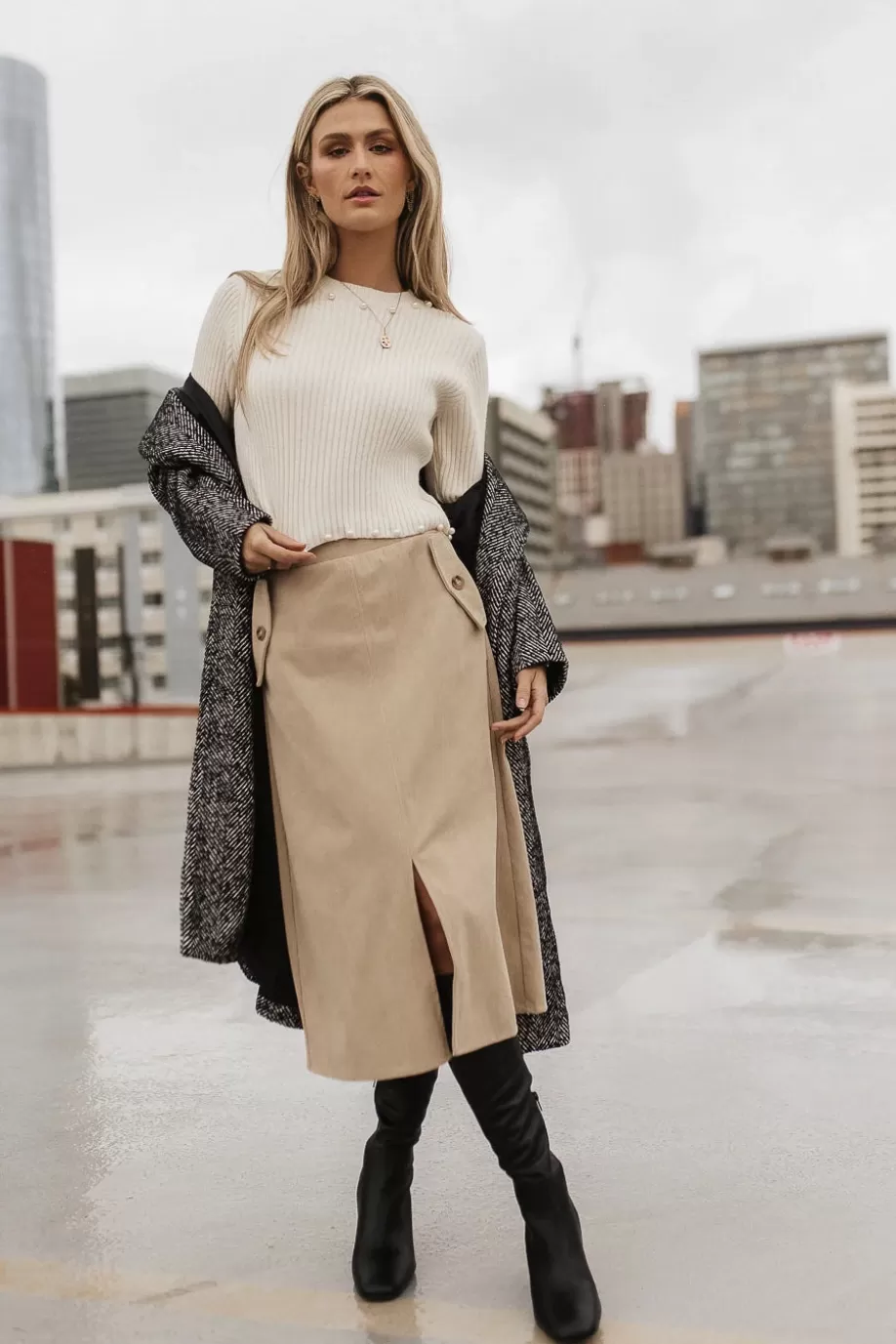 Outlet Savannah Corduroy Skirt in - FINAL SALE SKIRTS