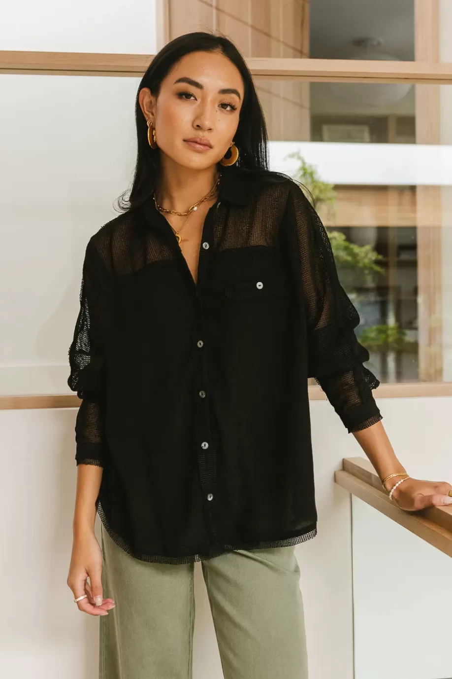Outlet Victoria Contrast Button Up in - FINAL SALE BUTTON DOWN